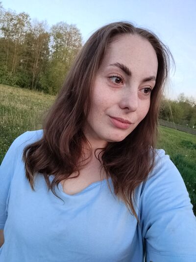  ,   Sachka Lunna, 27 ,   ,   , c , 