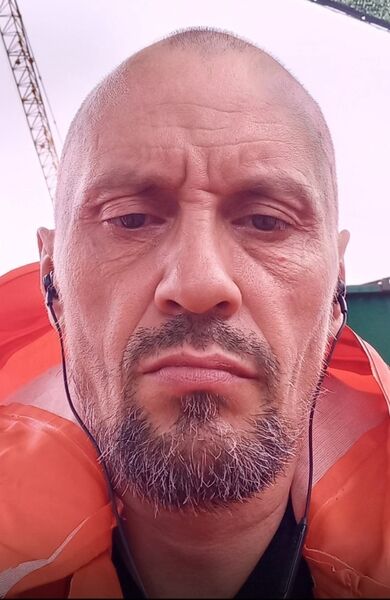  ,   Valery, 43 ,   ,   