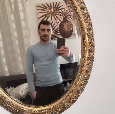  ,   Nikita, 33 ,   ,   