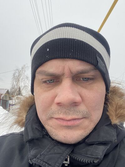  -,   Victor, 35 ,   ,   