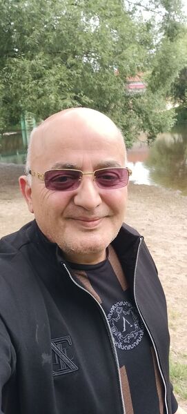  Dejvice,   , 61 ,   ,   , c 