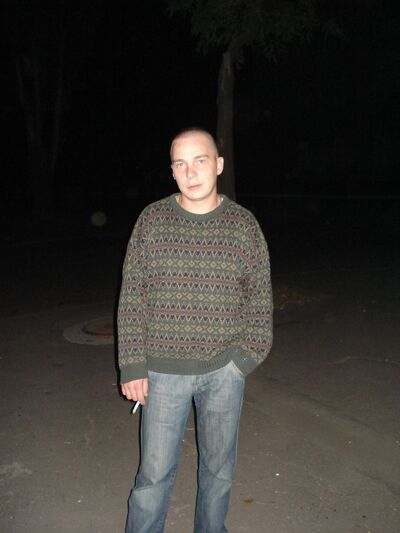  ,   Dmitro, 42 ,   ,   , c 