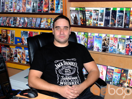  ,   Oleg, 42 ,  
