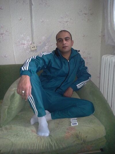  ,   Eli, 36 ,   c 