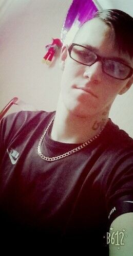  --,   Maksim, 28 ,   