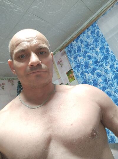  ,   Stepa, 44 ,   ,   , c , 