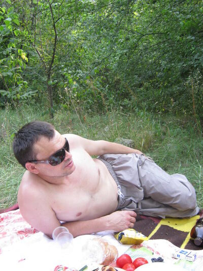  ,   Nicu, 54 ,   