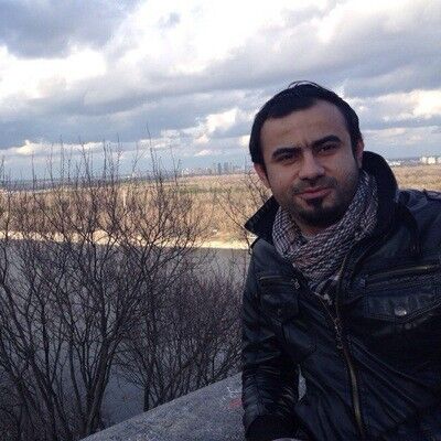  8445443  Hasanain, 37 ,    