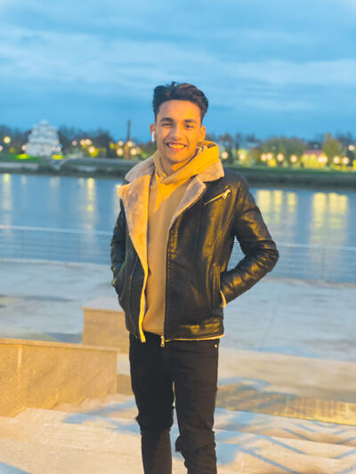  ,   Ahmed, 21 ,   ,   