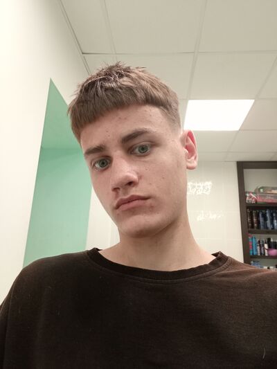  ,   Roman, 21 ,   ,   