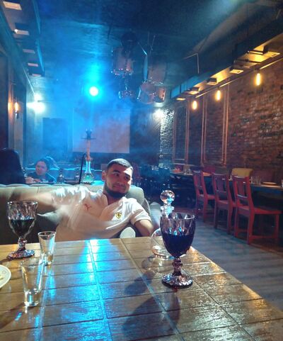  ,   Aktore, 33 ,   ,   