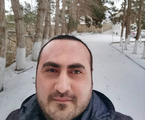  ,   Alex, 29 ,   ,   , c , 