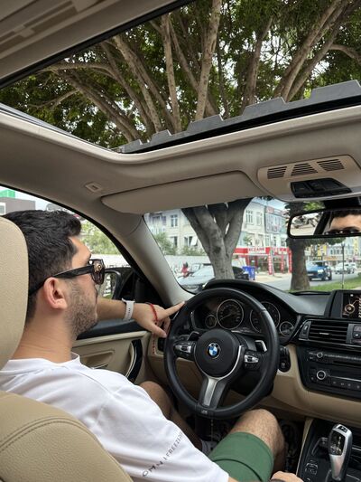  ,   Yuss, 28 ,   ,   , c 