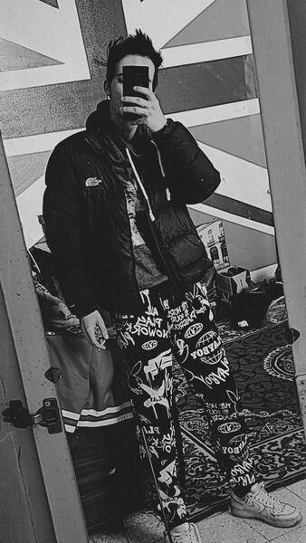  ,   Hamdi, 26 ,   ,   