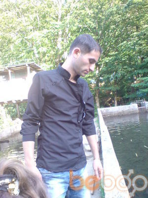  2036443  Irakli, 37 ,    