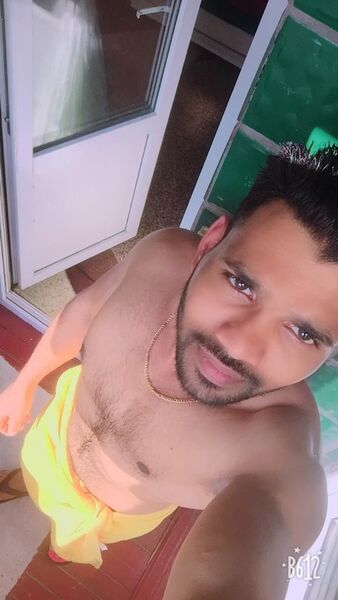  ,   Roshan, 34 ,   ,   , c 