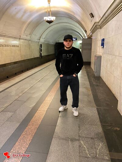  ,   Aziz, 27 ,   c 