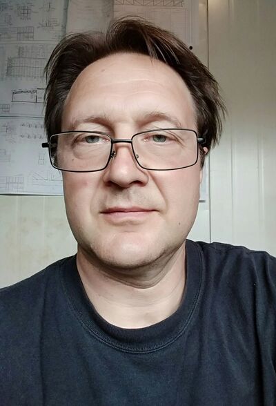  ,   Valentin, 49 ,   , 