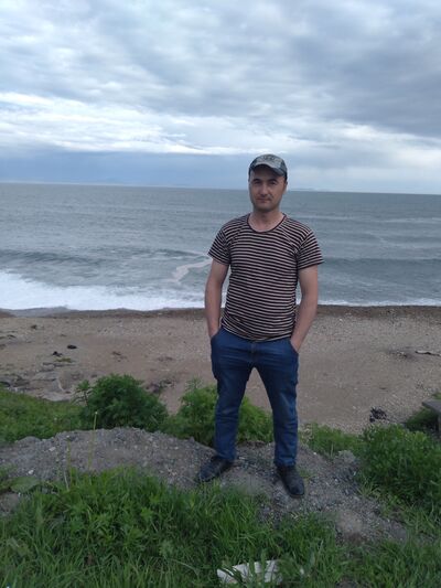  ,   Mansur, 39 ,   ,   