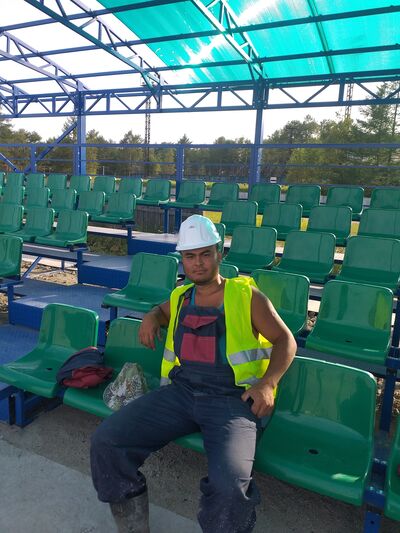  ,   Abdul, 33 ,   ,   , c , 