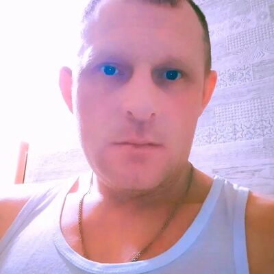  ,   Vlad, 40 ,   ,   