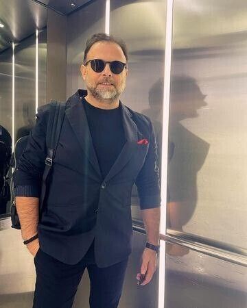 ,   David eric, 49 ,   ,   