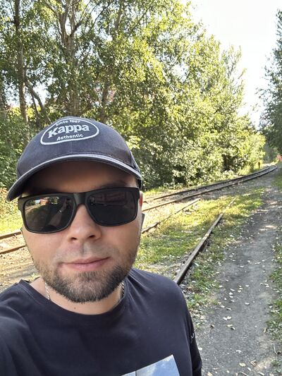  ,   Andrey, 32 ,   ,   