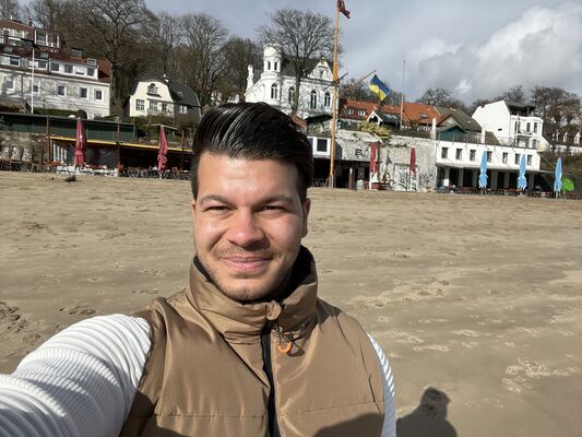  ,   AHMED, 27 ,   ,   , c 