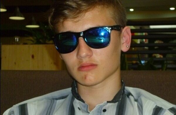  ,   Dima, 23 ,  
