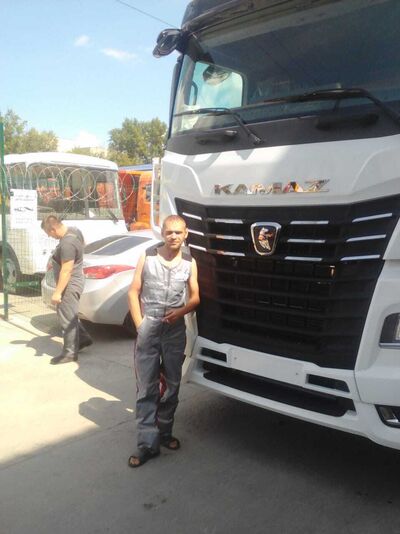  ,   Evgeny, 40 ,   ,   