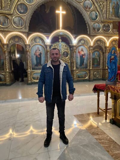  ,   Vladimir, 38 ,   ,   , c , 