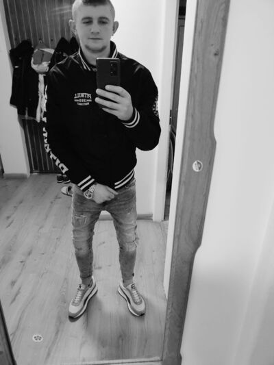  ,   Anatolii, 25 ,   ,   