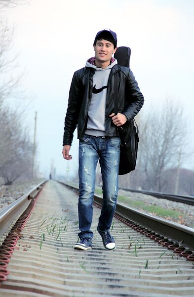  ,   Feruz, 34 ,   