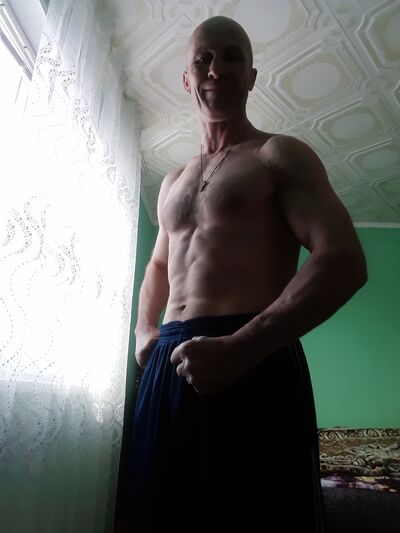  ,   Aleksej, 49 ,   , c , 