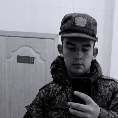  -,   Ilya, 21 ,   ,   