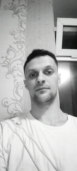 Знакомства Краснодар, фото мужчины Антон, 32 года, познакомится для флирта, любви и романтики