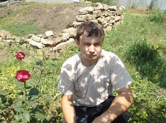  ,   Evgeniy, 44 ,   
