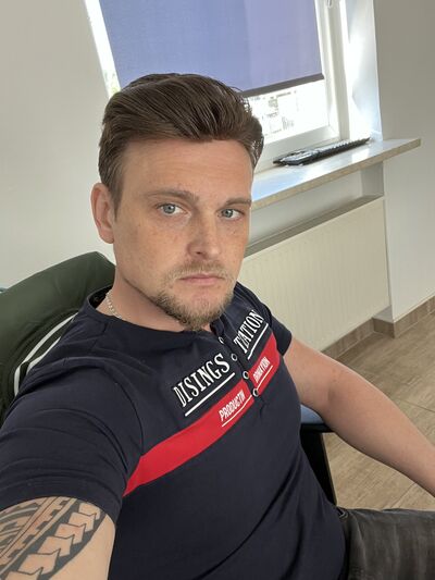  Garching bei Munchen,   Anton, 34 ,   ,   , 