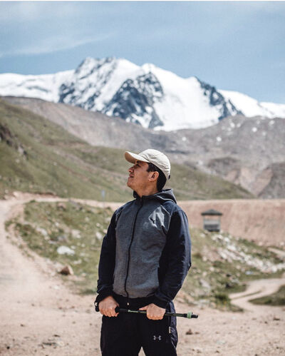  ,   Elshat, 38 ,   ,   , c 