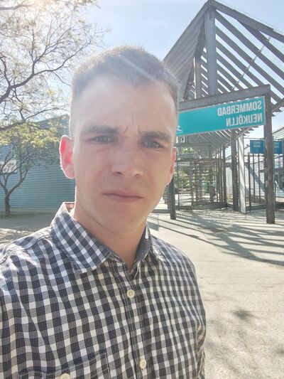  ,   Vitalii, 27 ,   ,   
