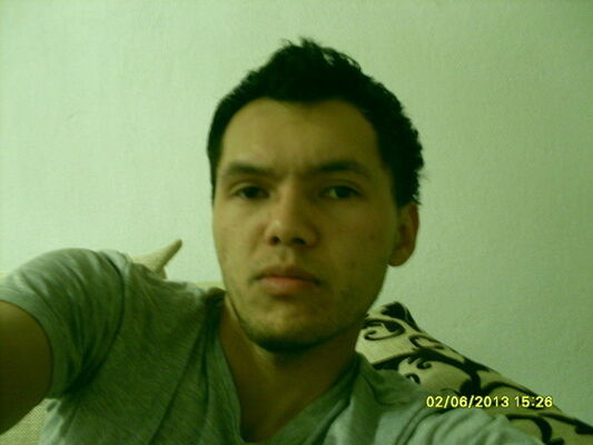  ,   Agatj, 37 ,   ,   , c 