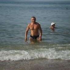  ,   Vova, 54 ,   
