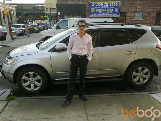 New York City,   Shoxa, 34 ,   