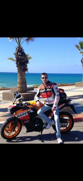  Ashqelon,   Grisha, 37 ,     , c 