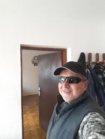  Loddon,   Nenad, 66 ,   ,   , c 