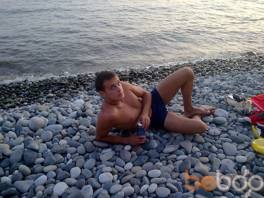  ,   Artem, 38 ,   