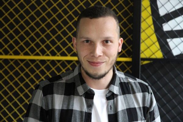  ,   Mark, 29 ,   