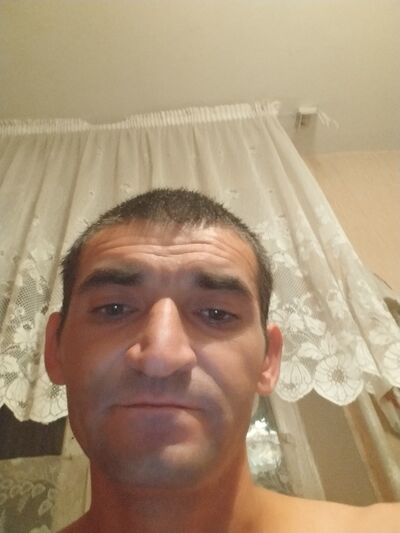  ,   Kostantin, 39 ,   ,   