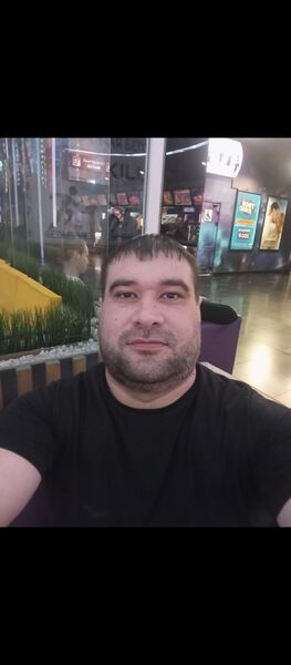  ,   Dagger, 39 ,   ,   