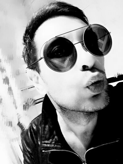   ,   Davlad, 42 ,   ,   